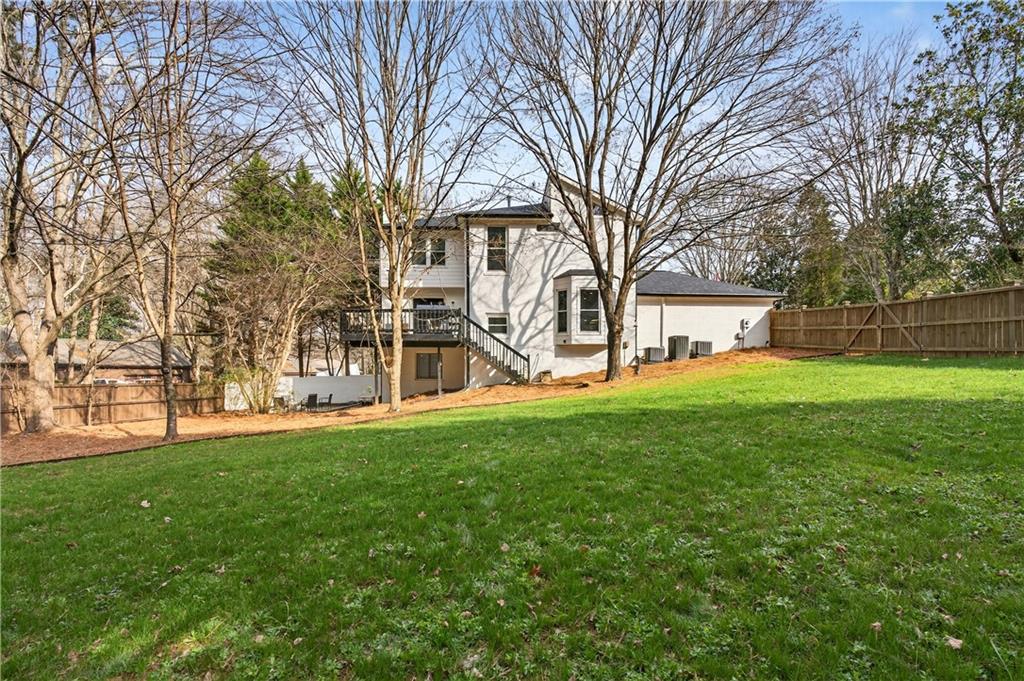 325 Saddle Creek Circle