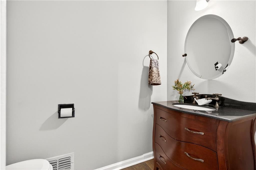 325 Saddle Creek Circle