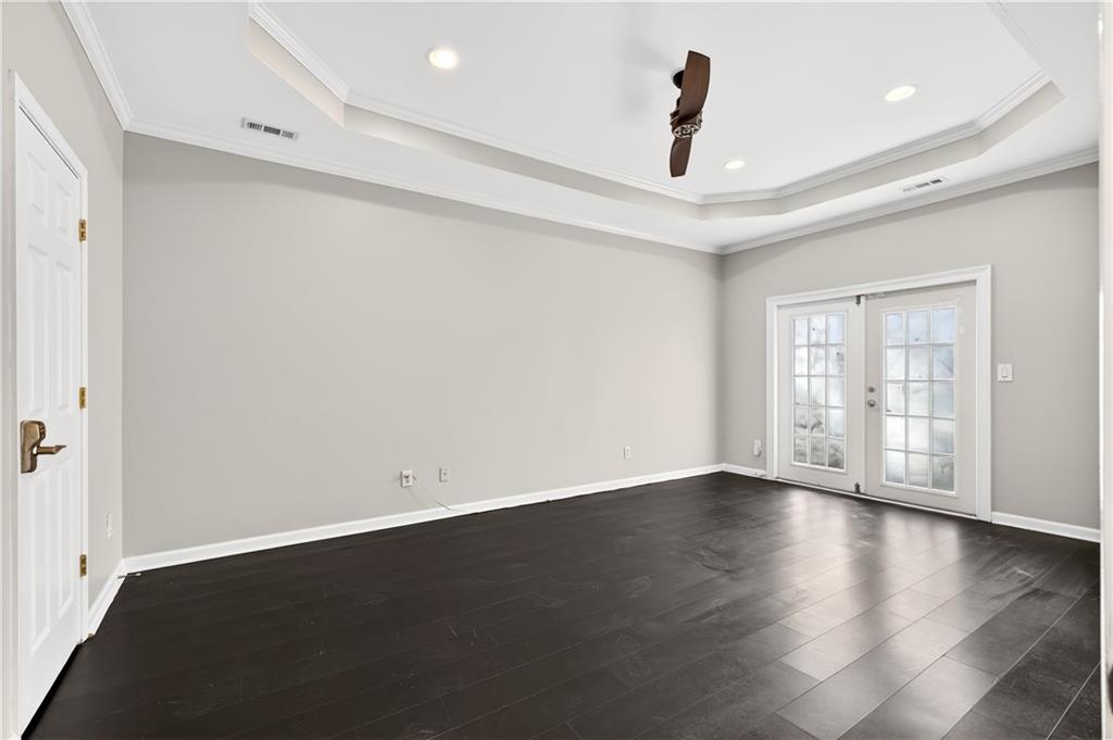 250 Haydens Walk Court