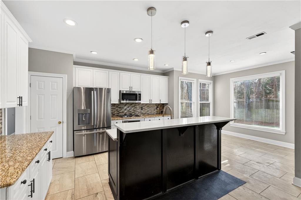 250 Haydens Walk Court