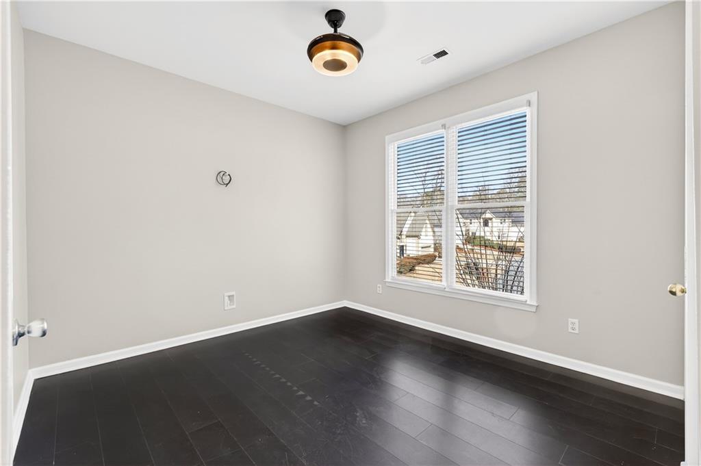 250 Haydens Walk Court