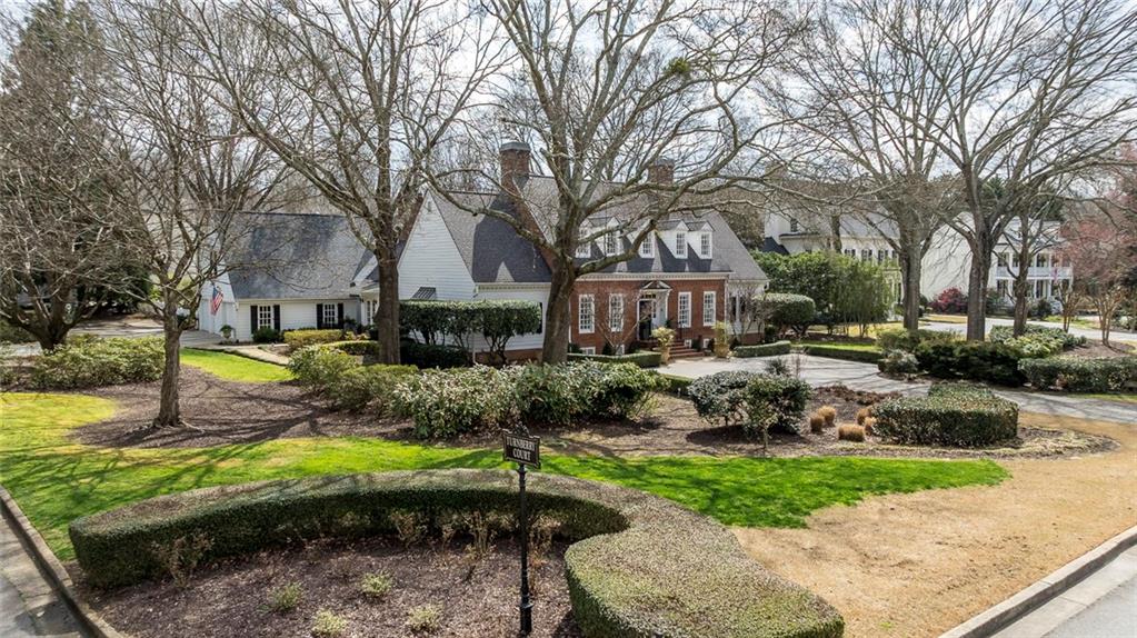 3866 Turnberry Court