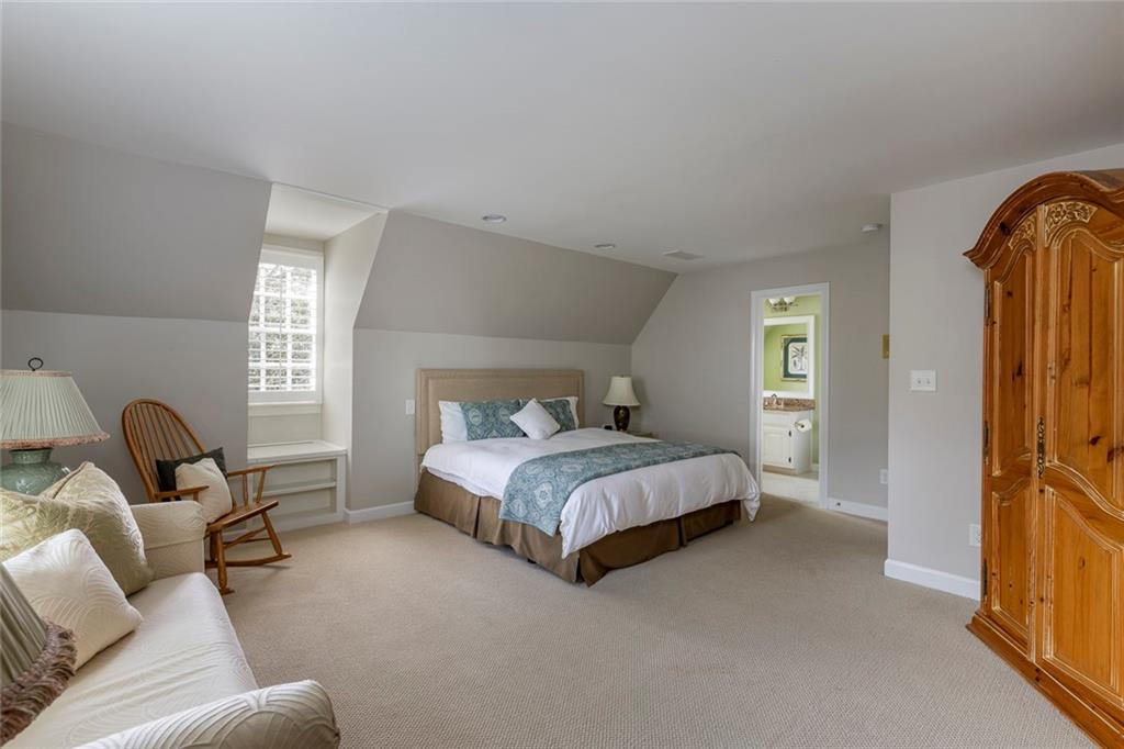 3866 Turnberry Court