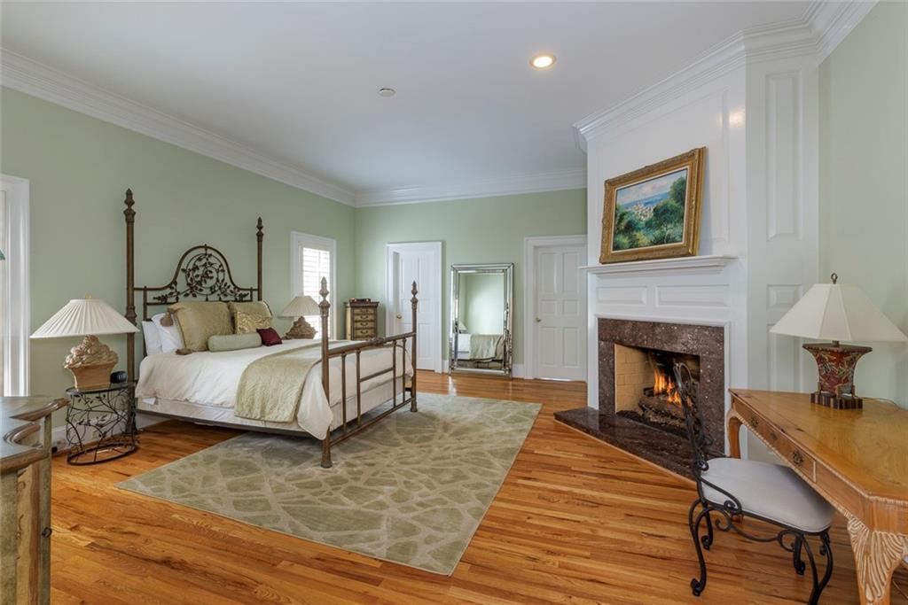 3866 Turnberry Court