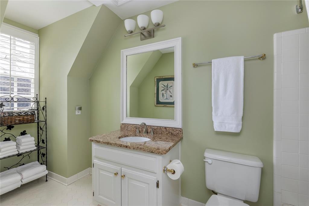 3866 Turnberry Court