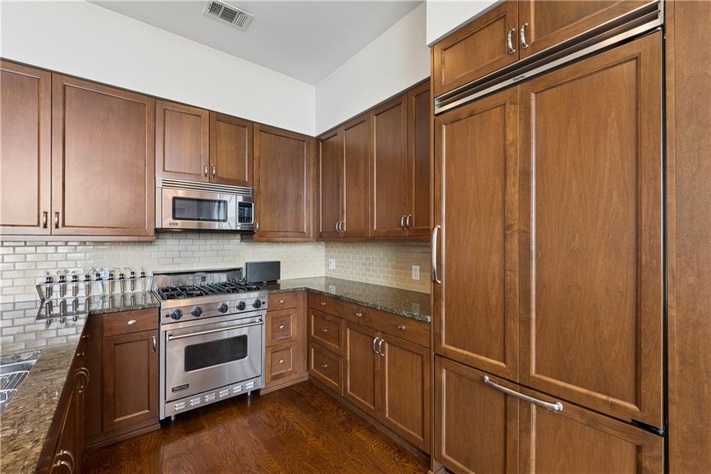 3630 Peachtree Road NE Unit 1809