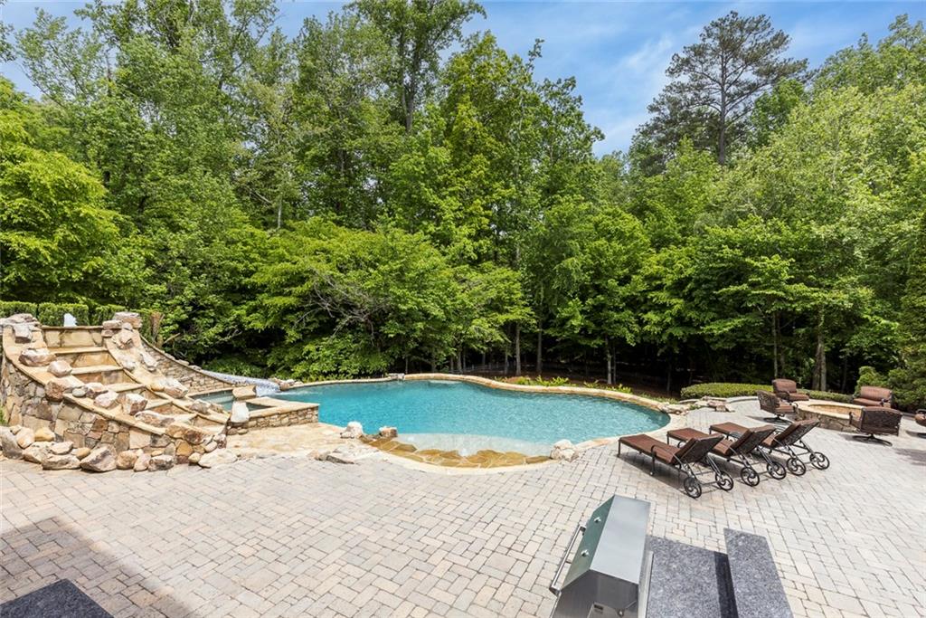 8740 Islesworth Court