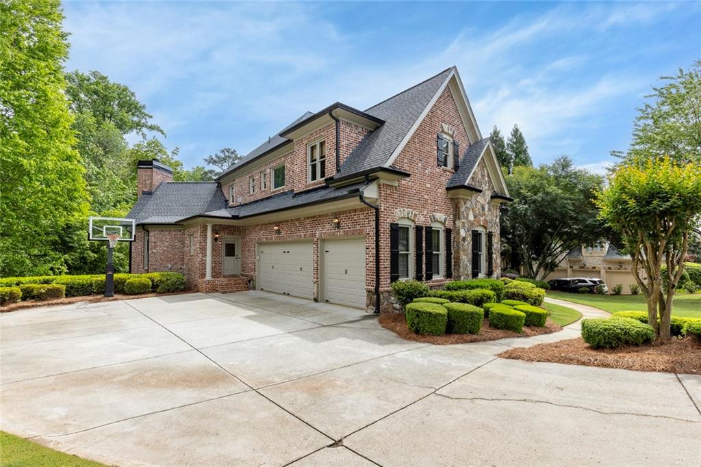 8740 Islesworth Court