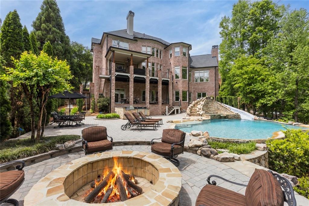 8740 Islesworth Court