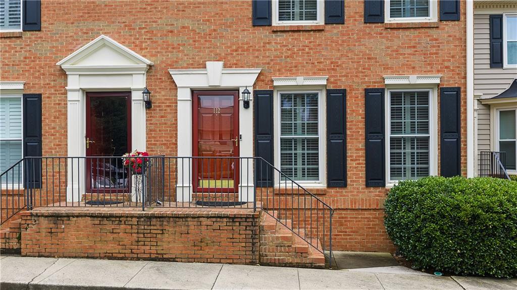 112 Mount Vernon Circle