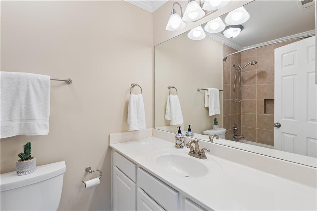 112 Mount Vernon Circle