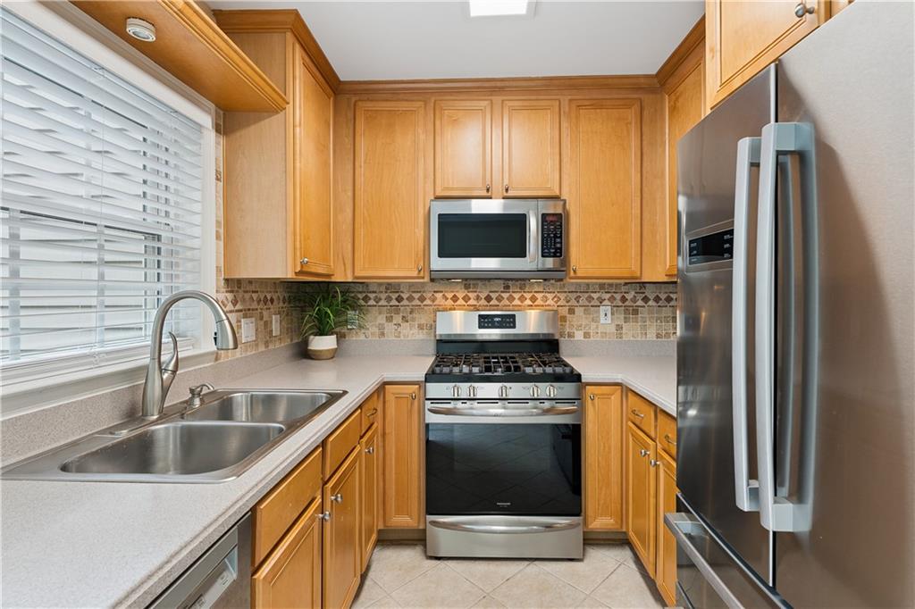 112 Mount Vernon Circle