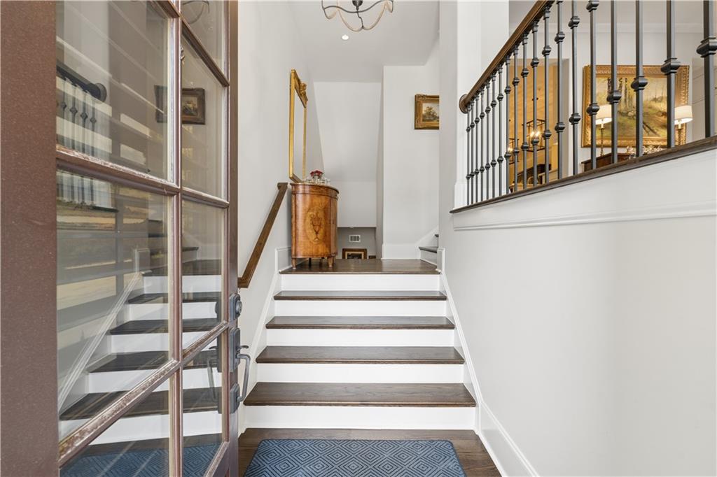 215 Marjean Way