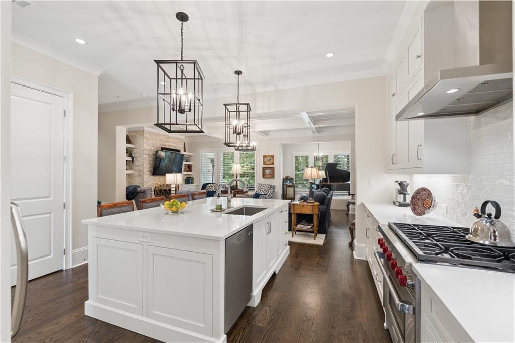 215 Marjean Way