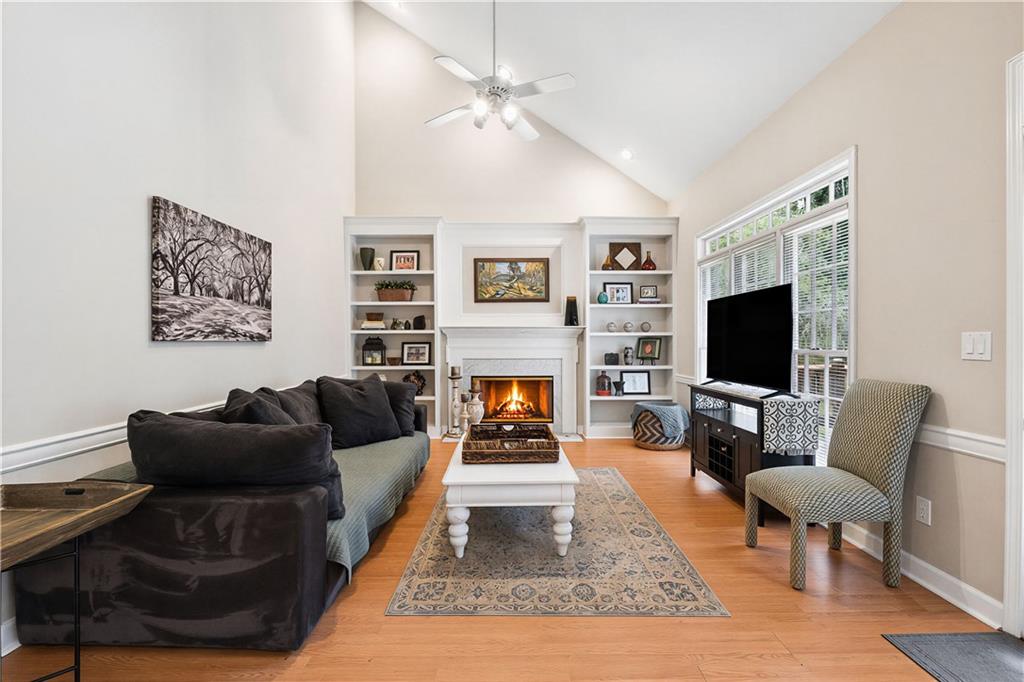 420 Dunhill View Court