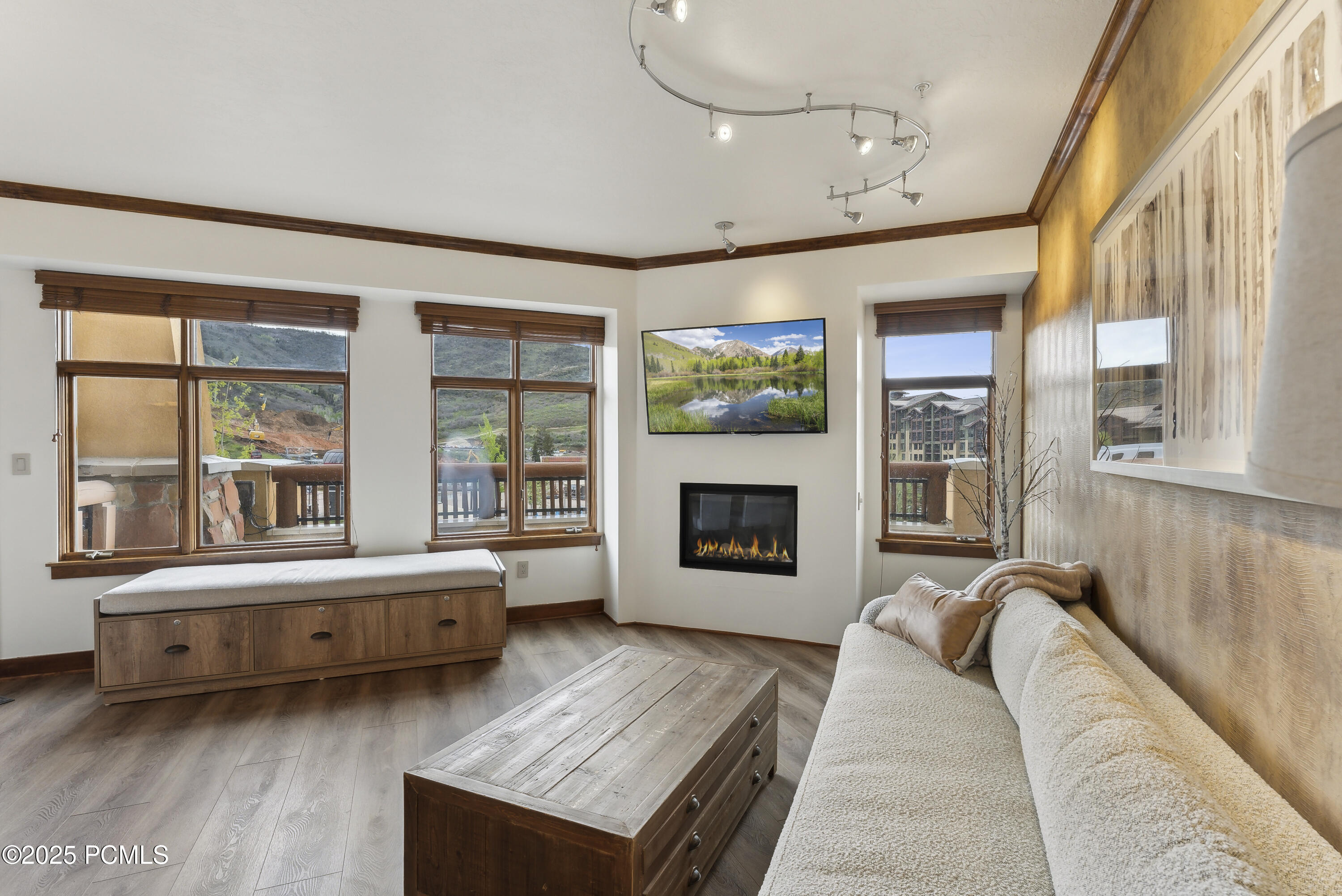 3720 N Sundial, C207