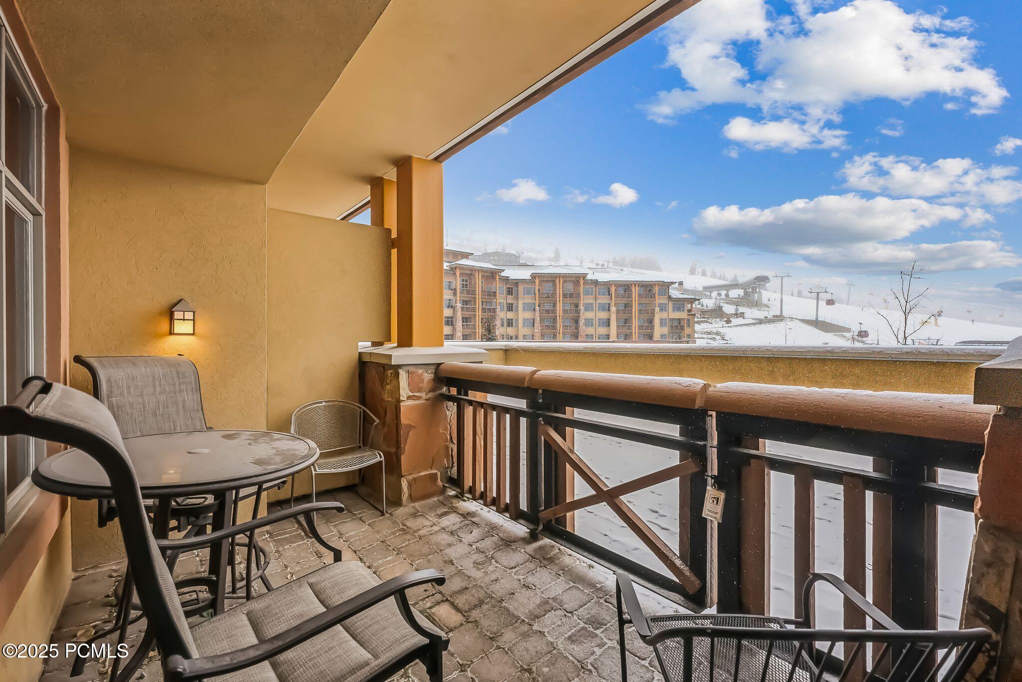 3720 N Sundial, C207