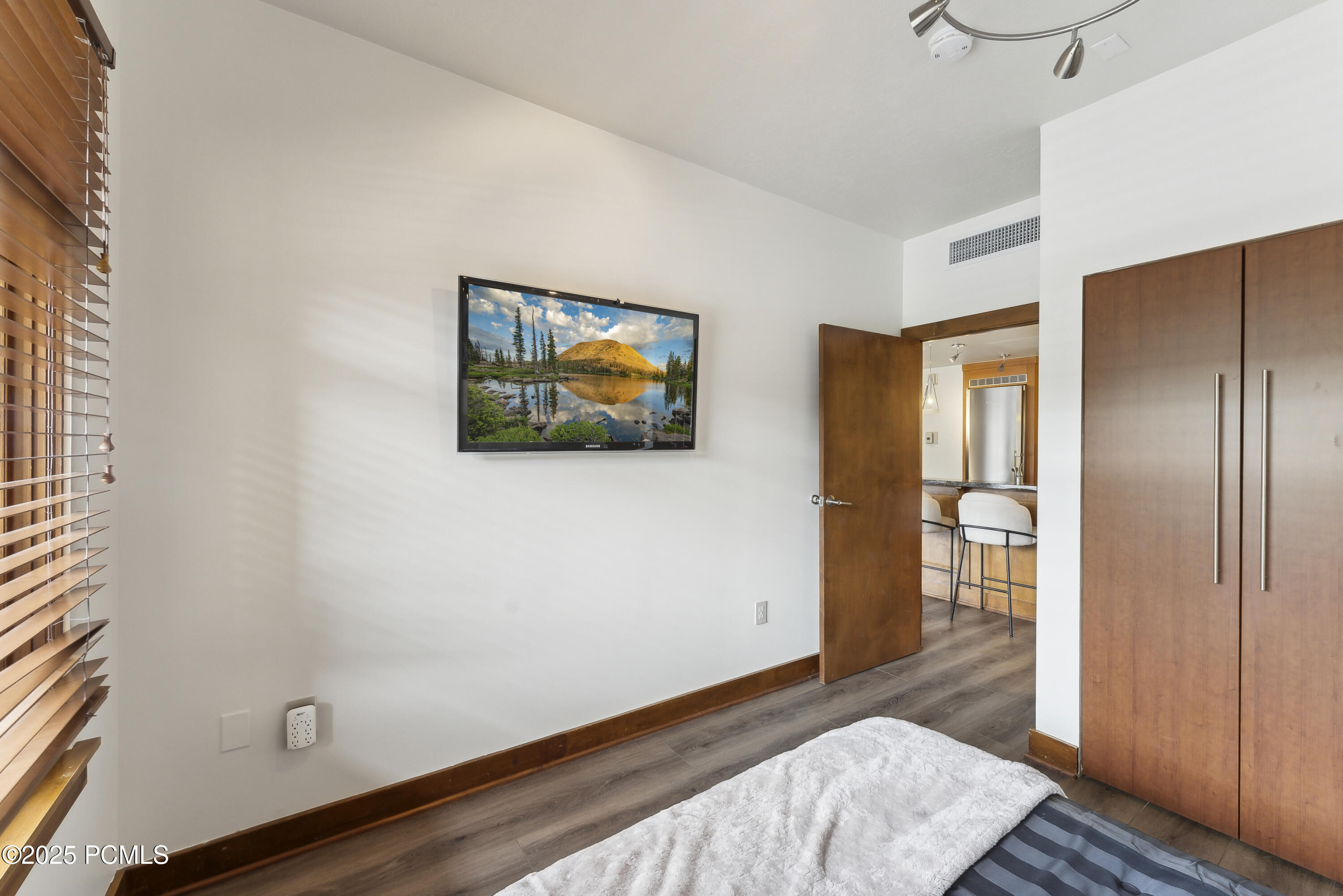 3720 N Sundial, C207