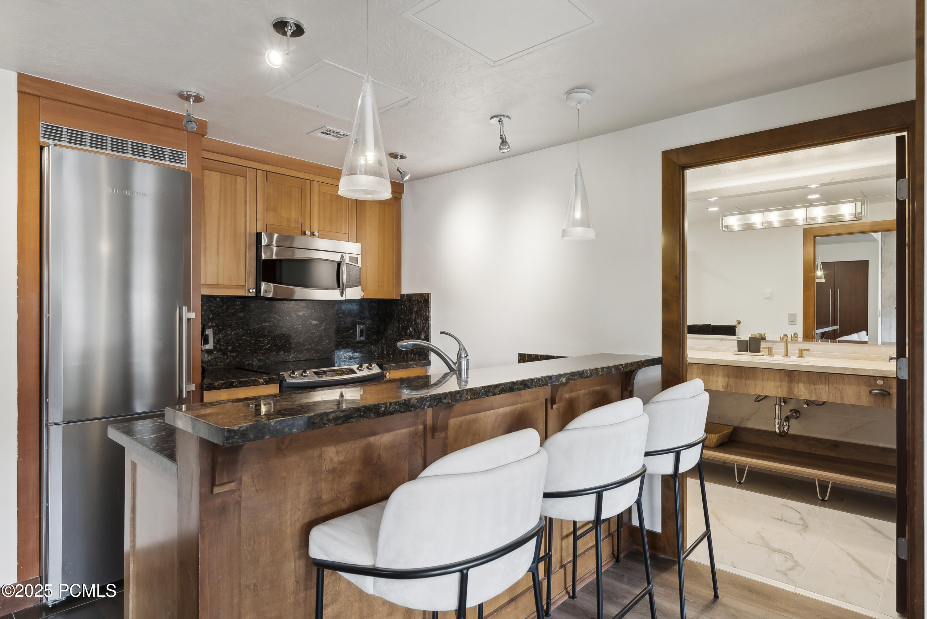 3720 N Sundial, C207