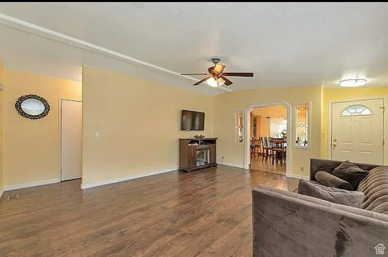 5092 S EL SENDERO CIR