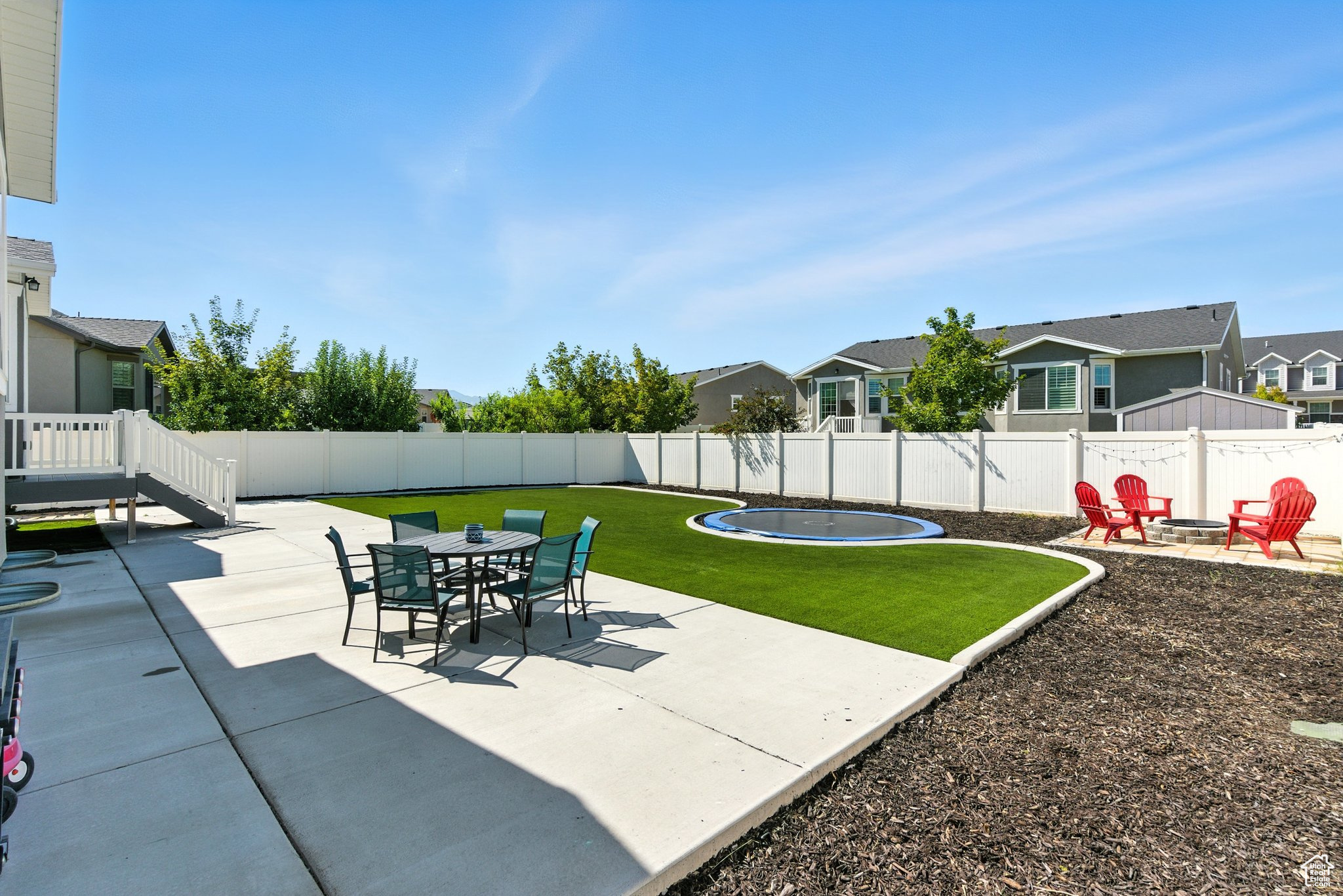 5973 N TIPPECANOE LN