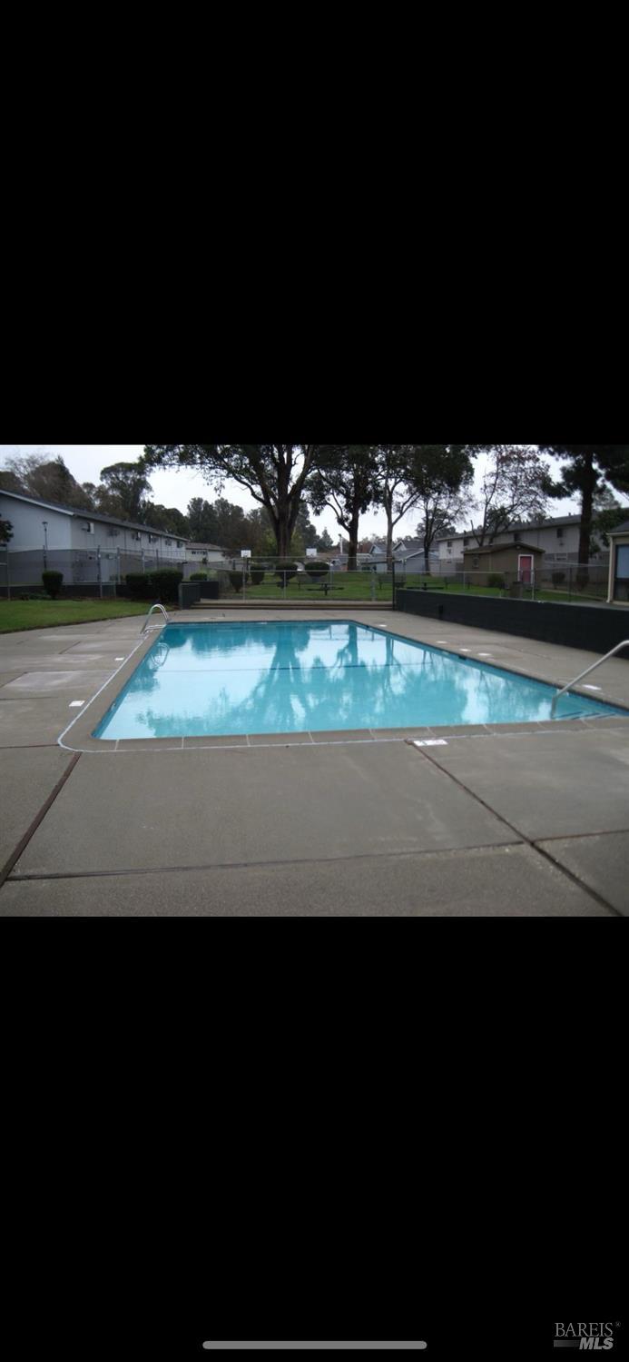 7 El Cerrito Ct