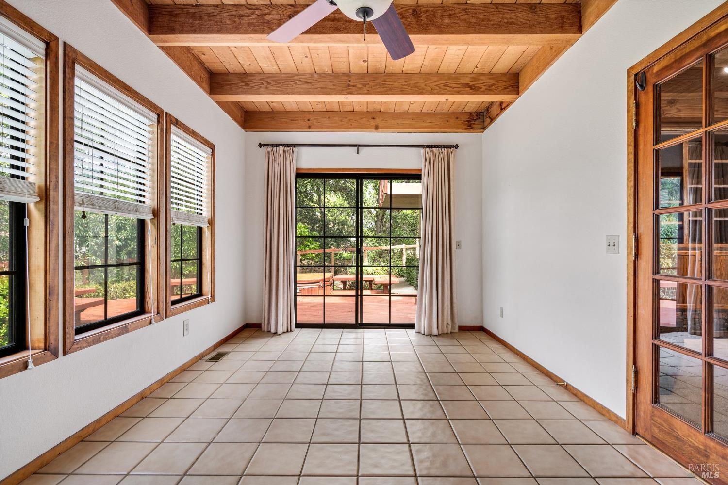 3541 Golf View Terrace