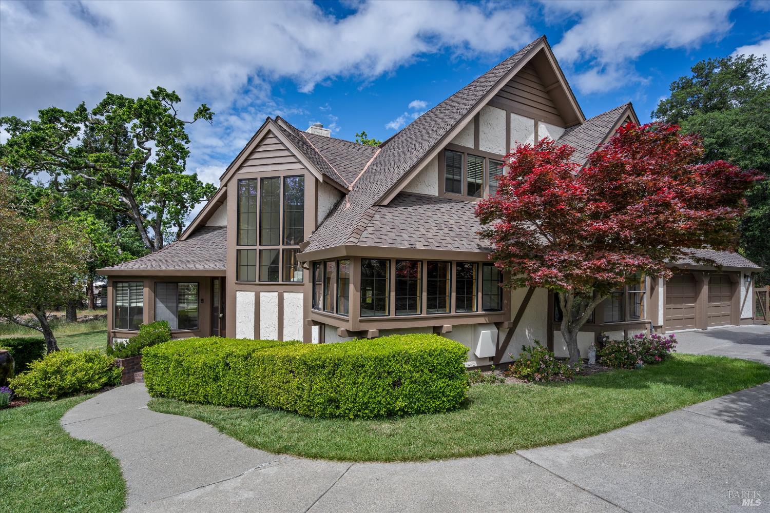 3541 Golf View Terrace