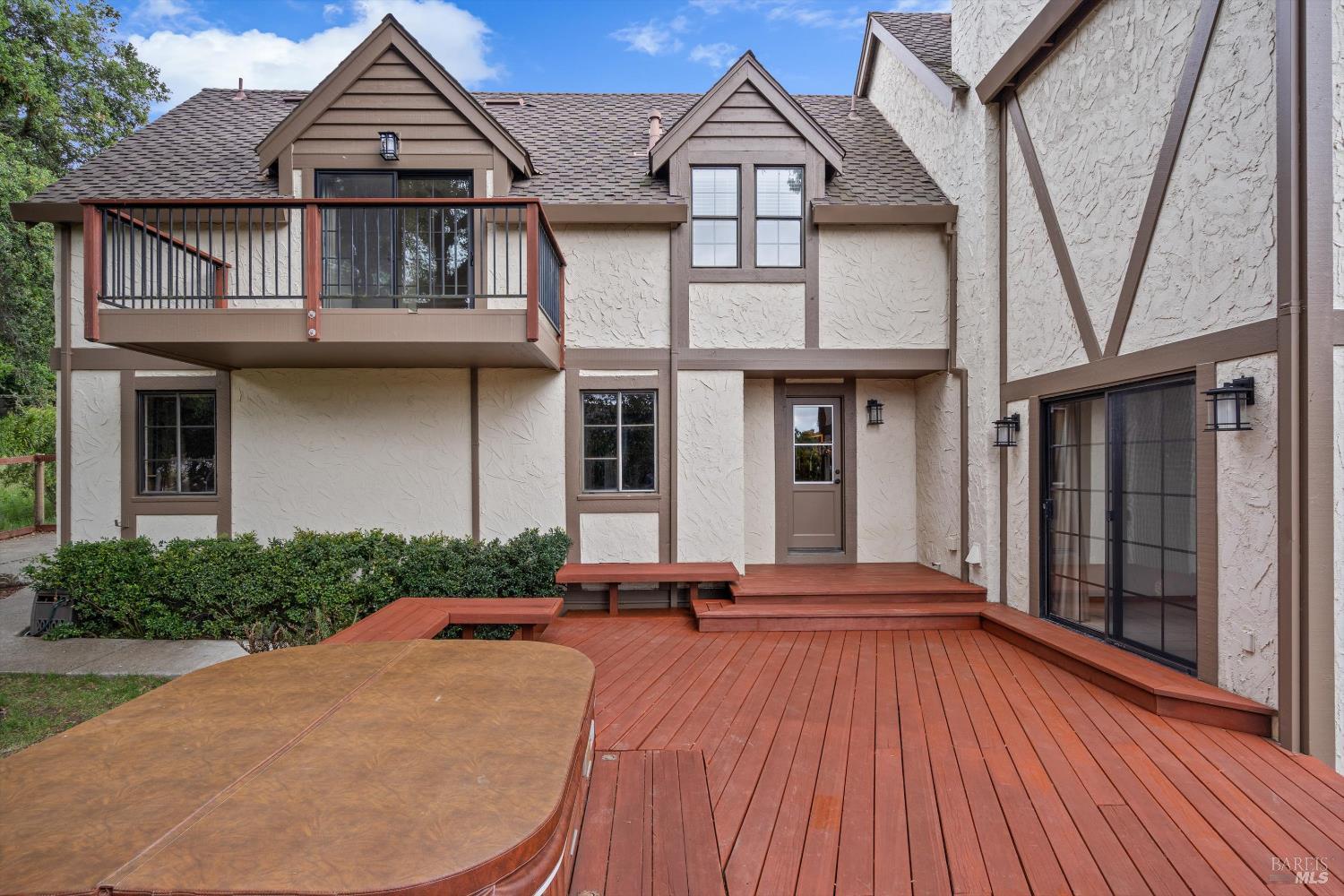 3541 Golf View Terrace