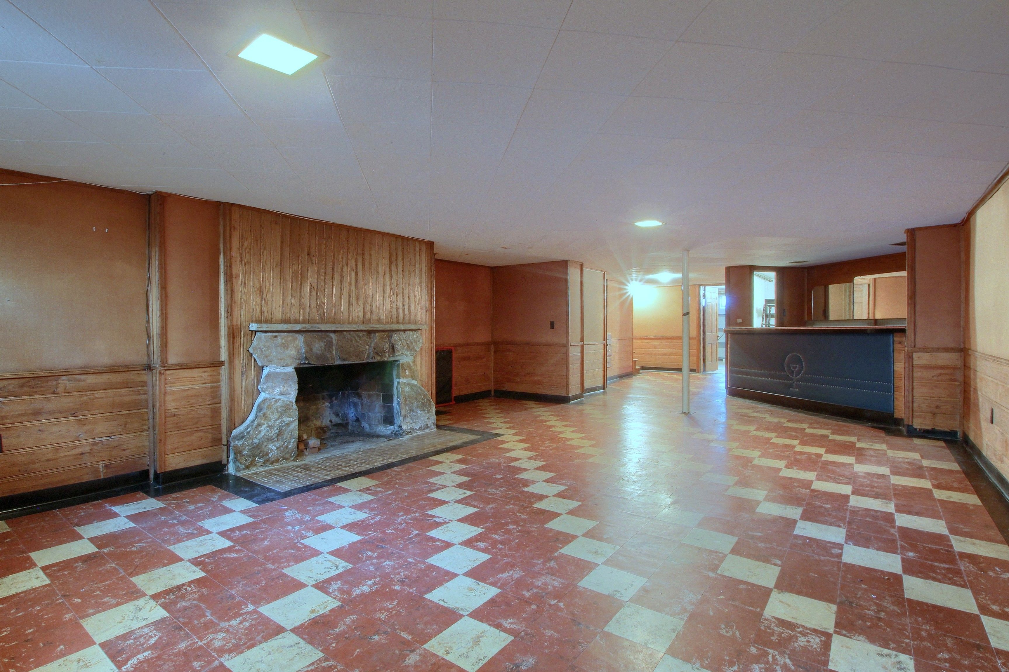 425 BRYN MAWR Street