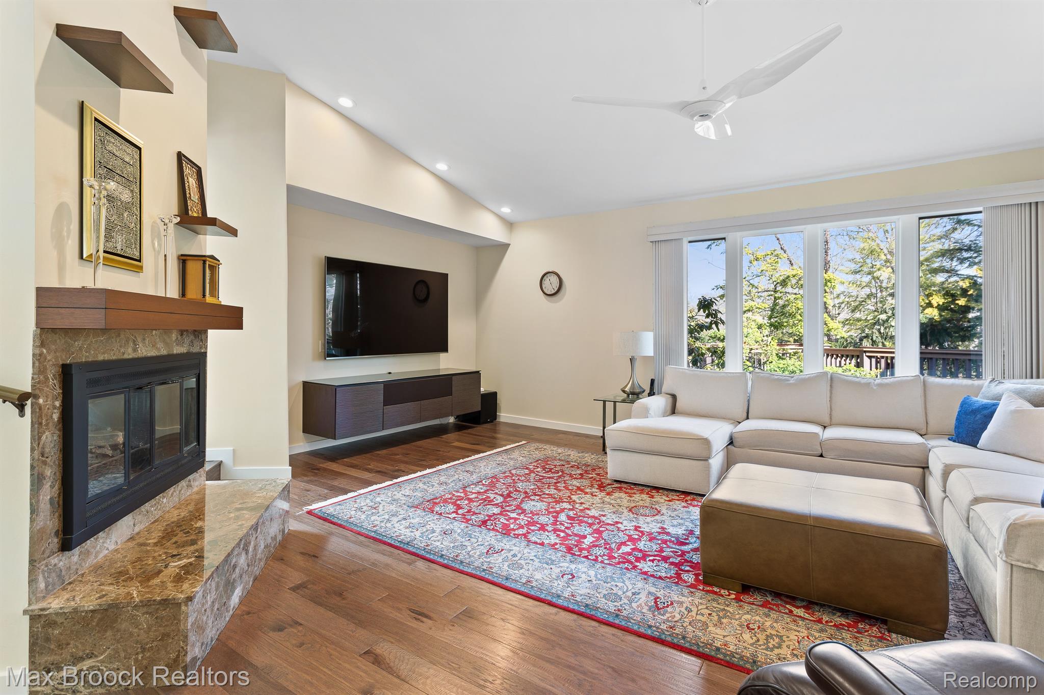 151 MANORWOOD Drive