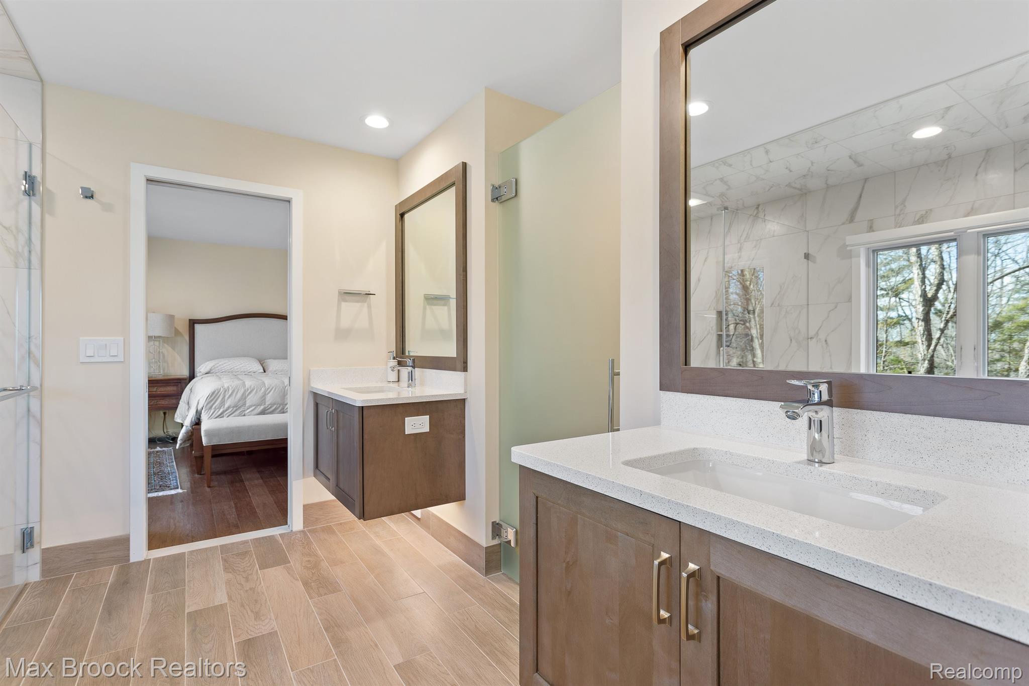 151 MANORWOOD Drive