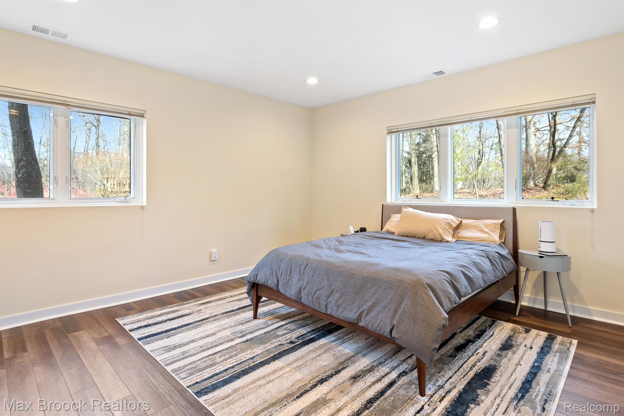 151 MANORWOOD Drive