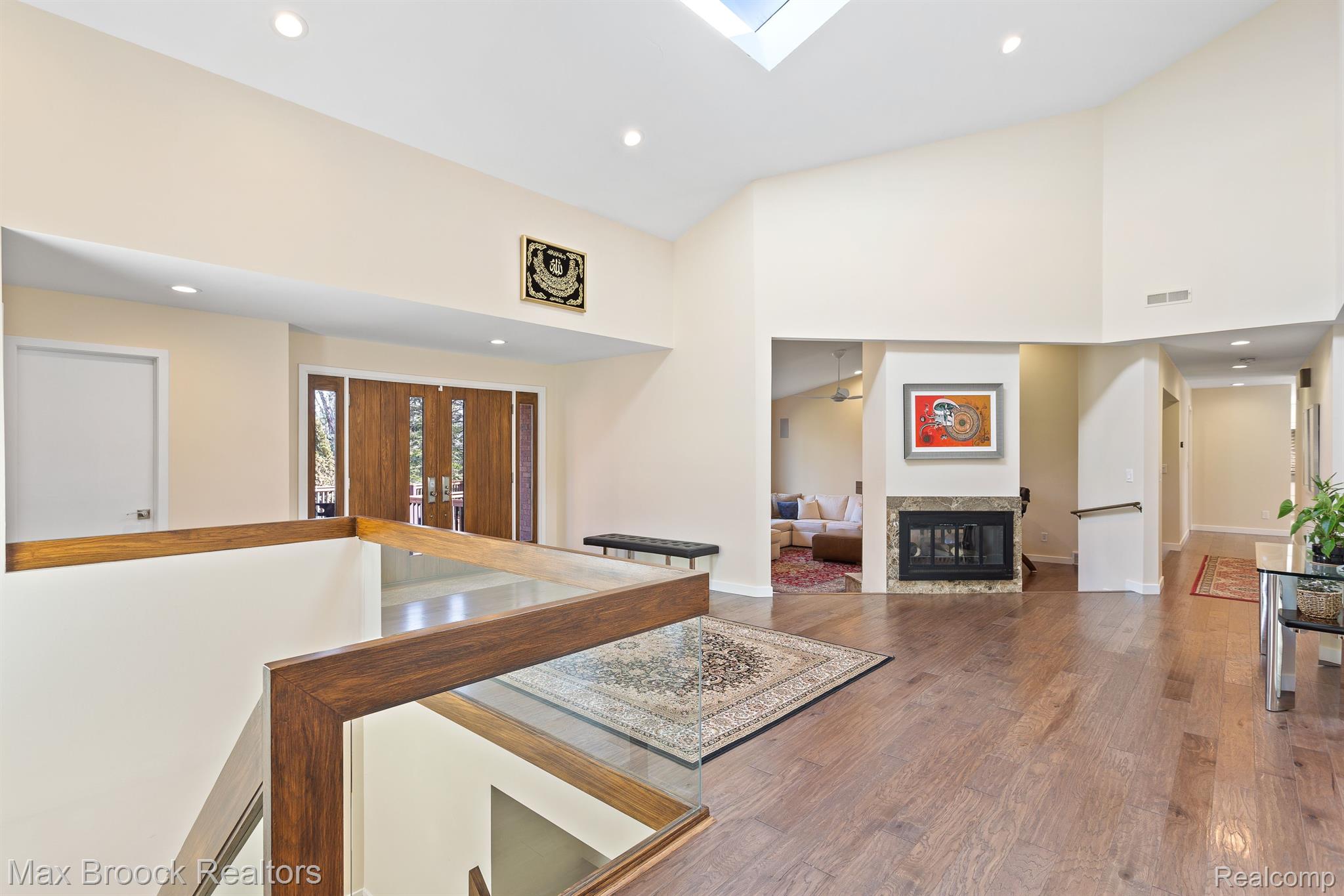 151 MANORWOOD Drive