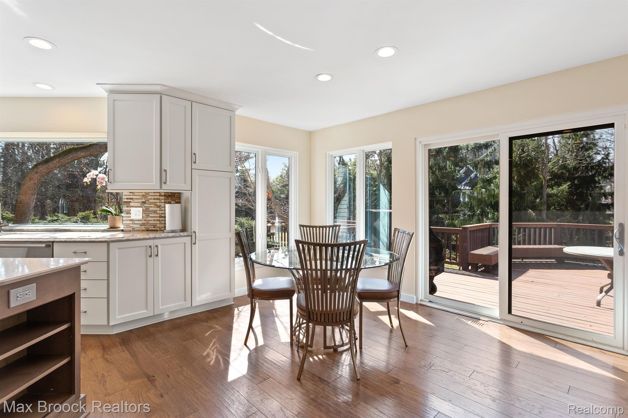 151 MANORWOOD Drive