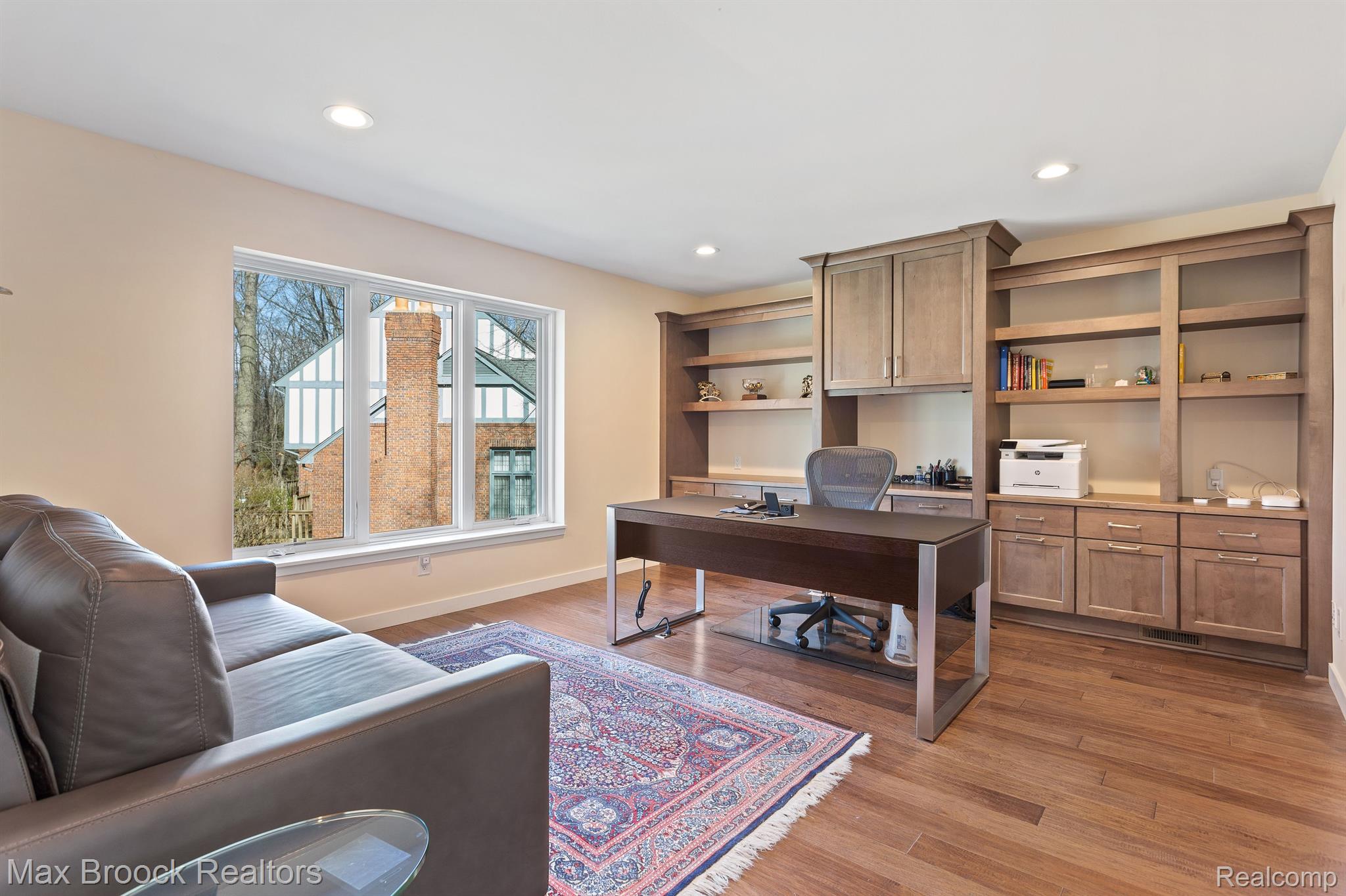 151 MANORWOOD Drive