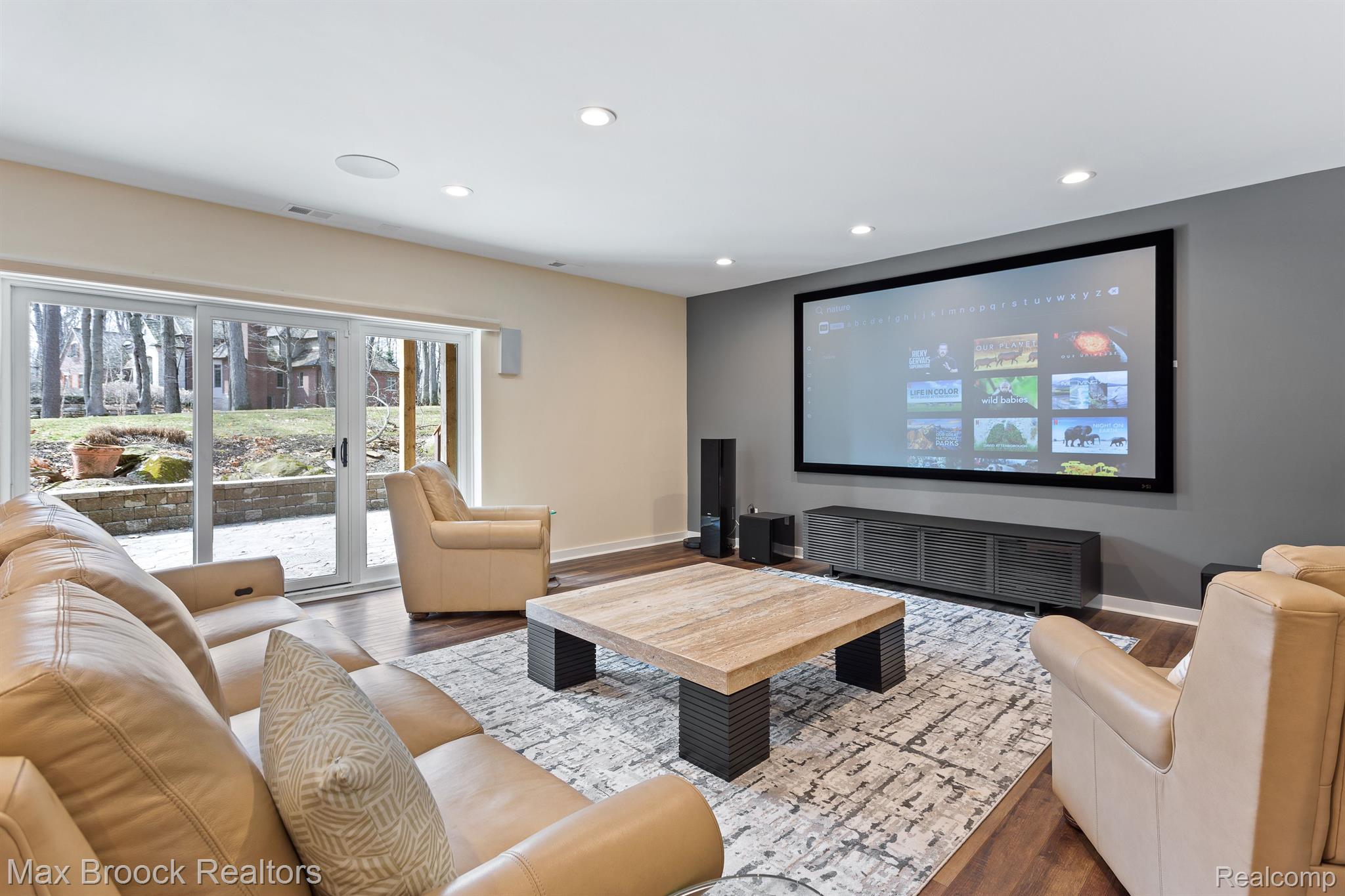 151 MANORWOOD Drive