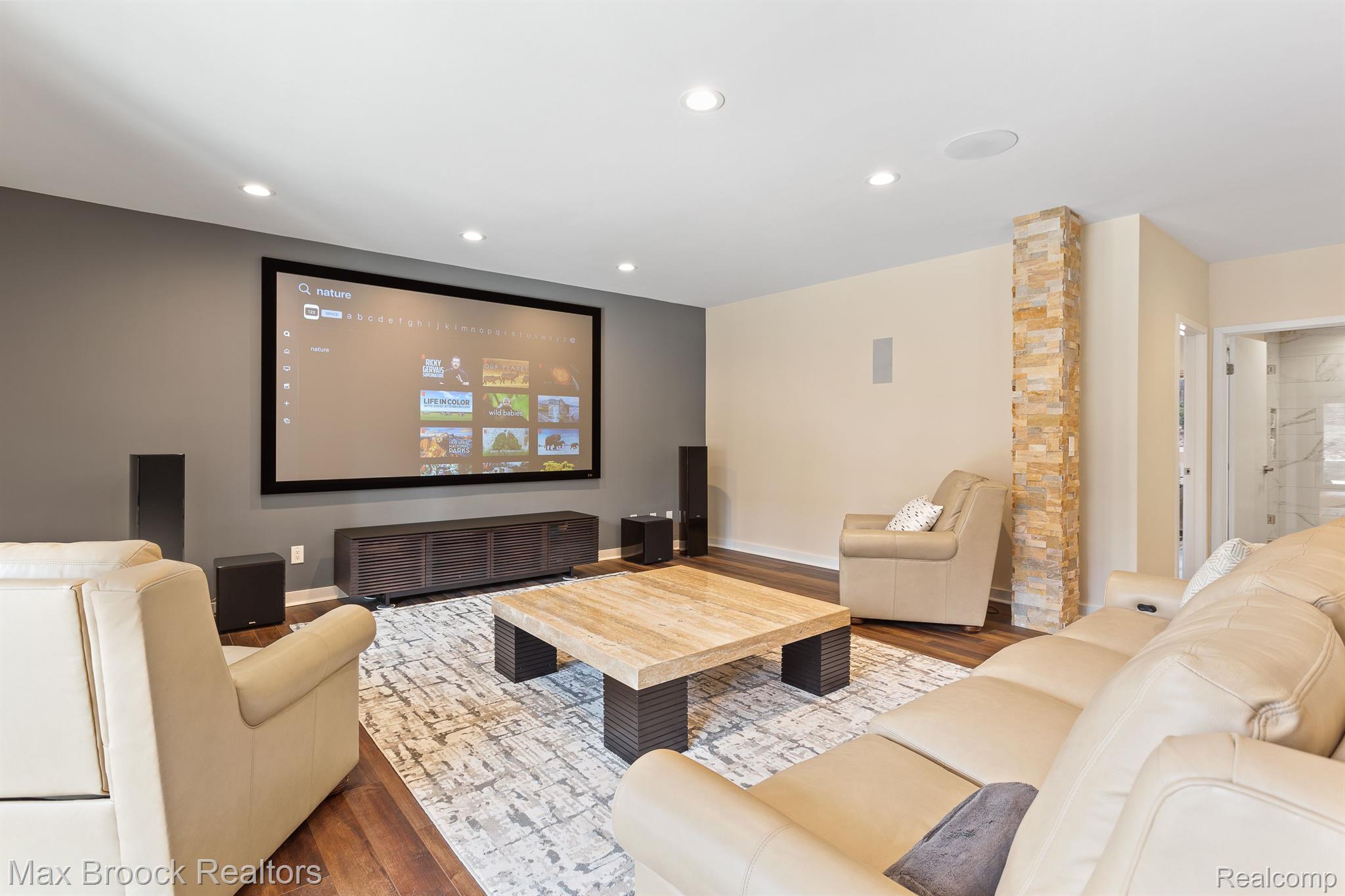 151 MANORWOOD Drive