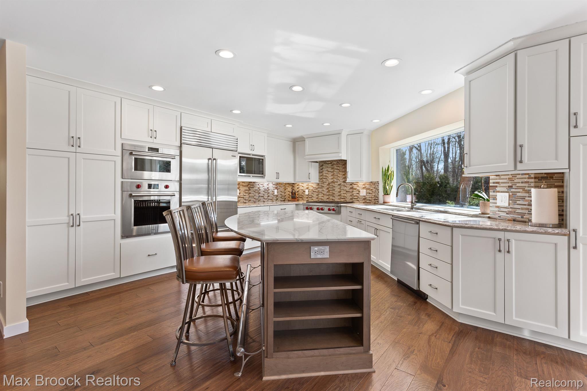 151 MANORWOOD Drive