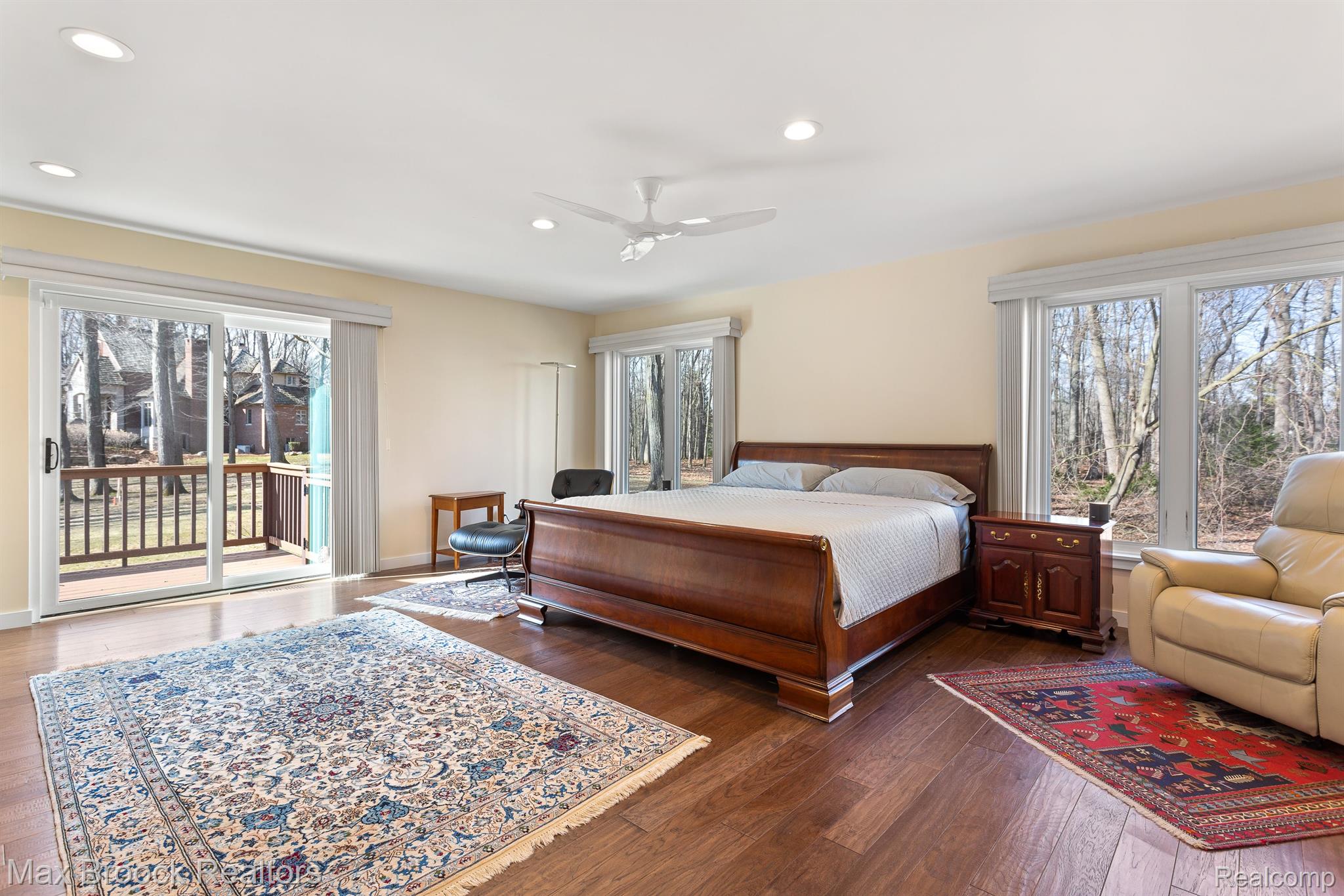 151 MANORWOOD Drive