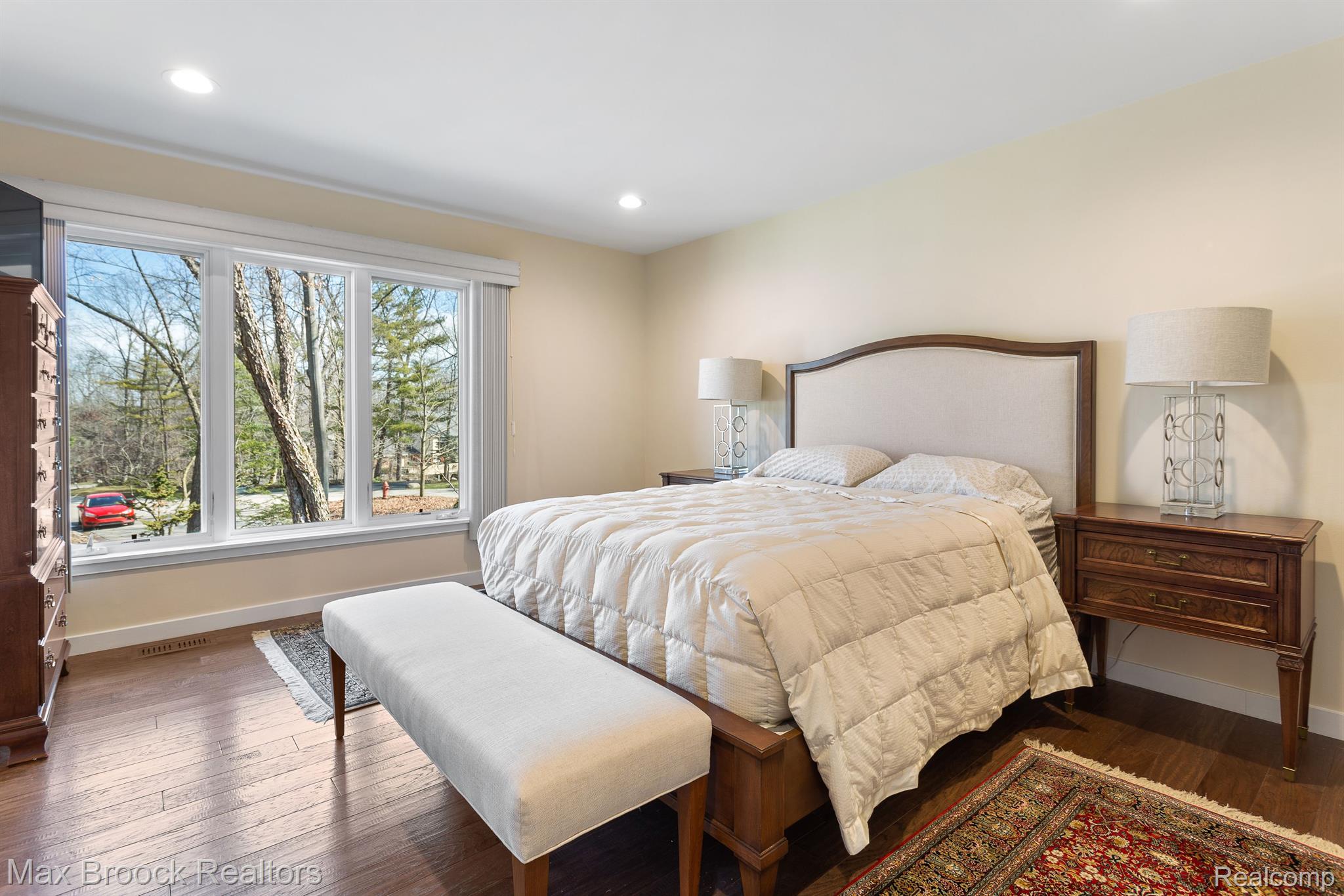 151 MANORWOOD Drive