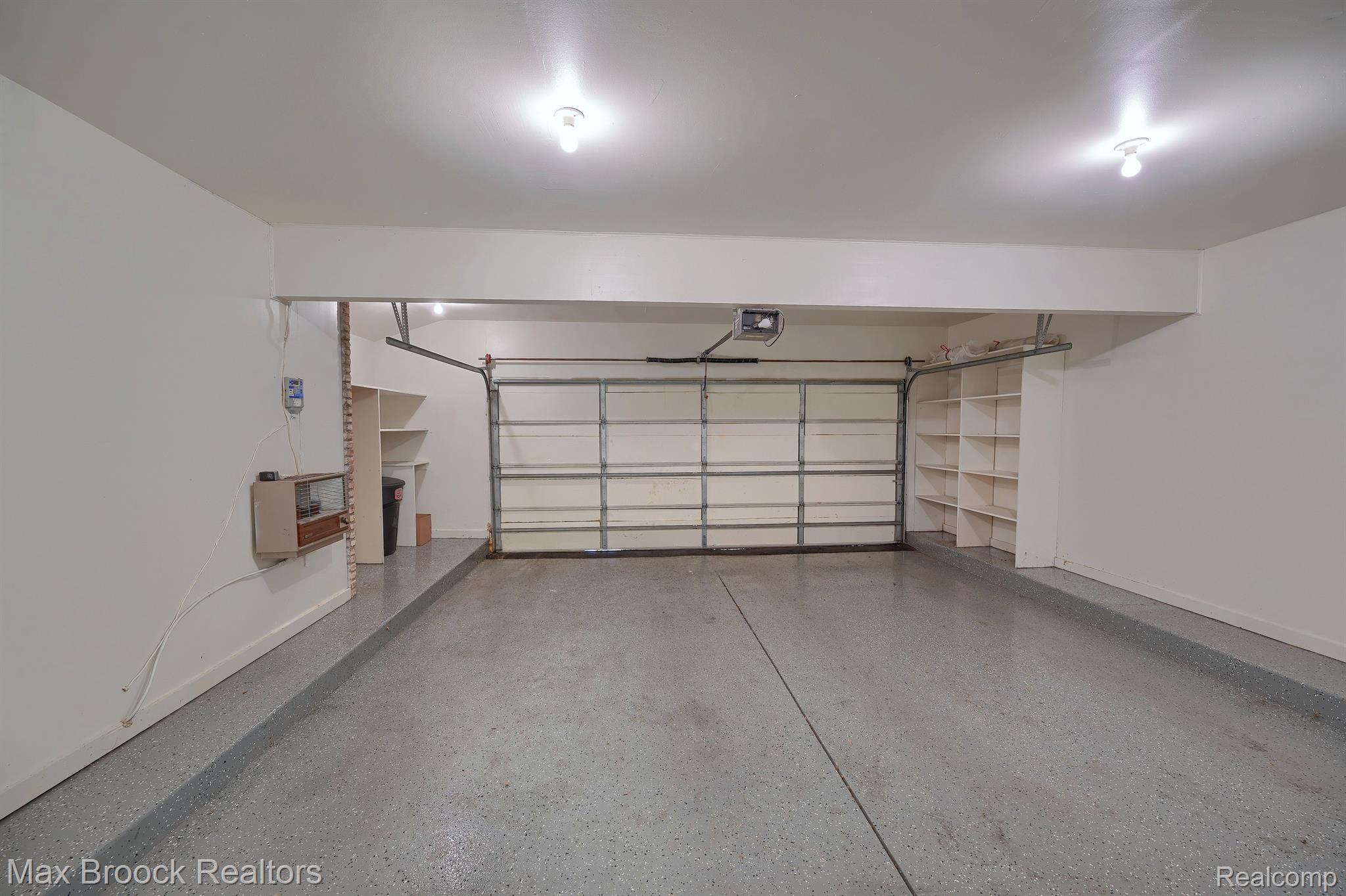 2189 COLONY CLUB Court