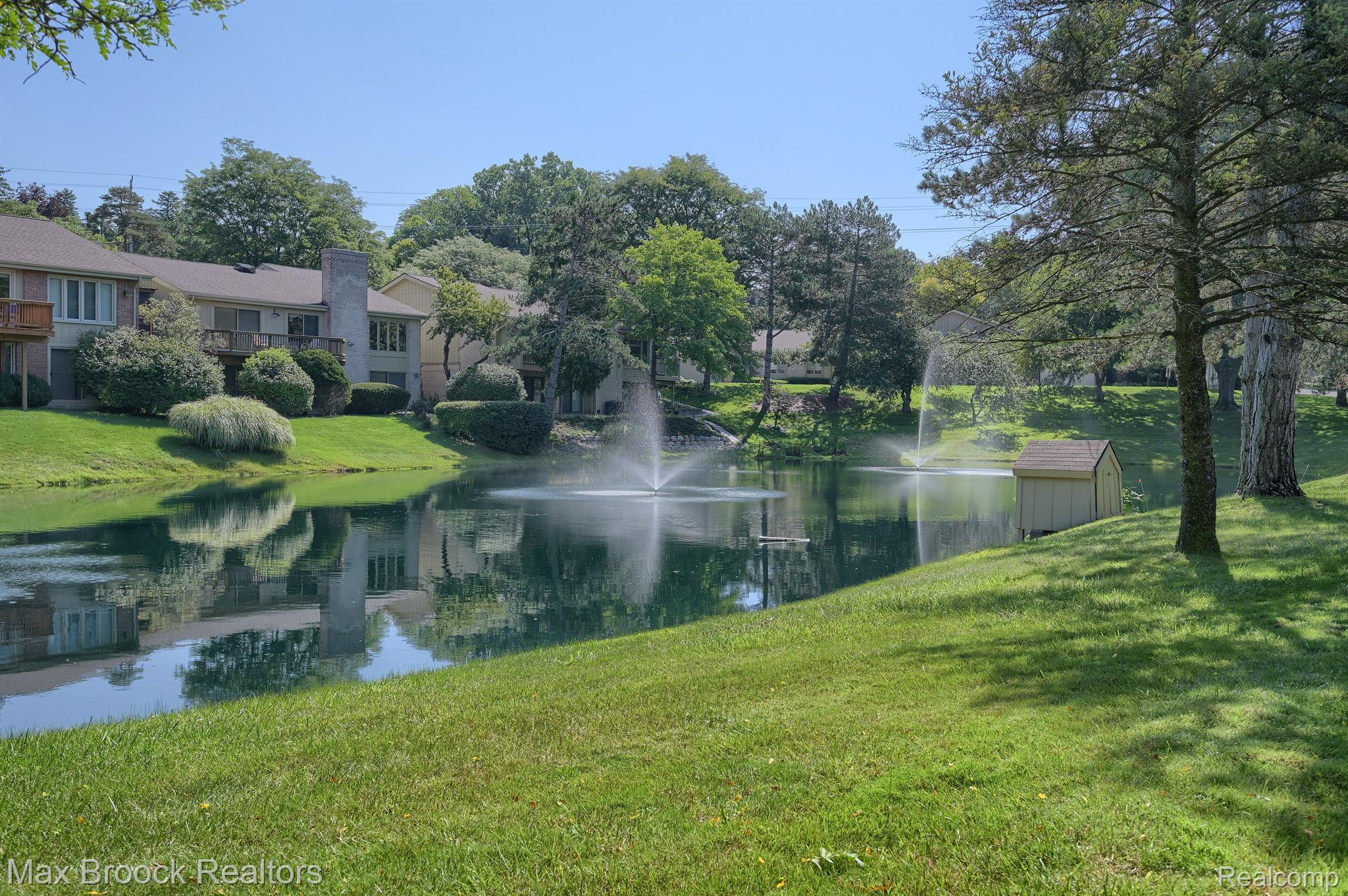 2189 COLONY CLUB Court