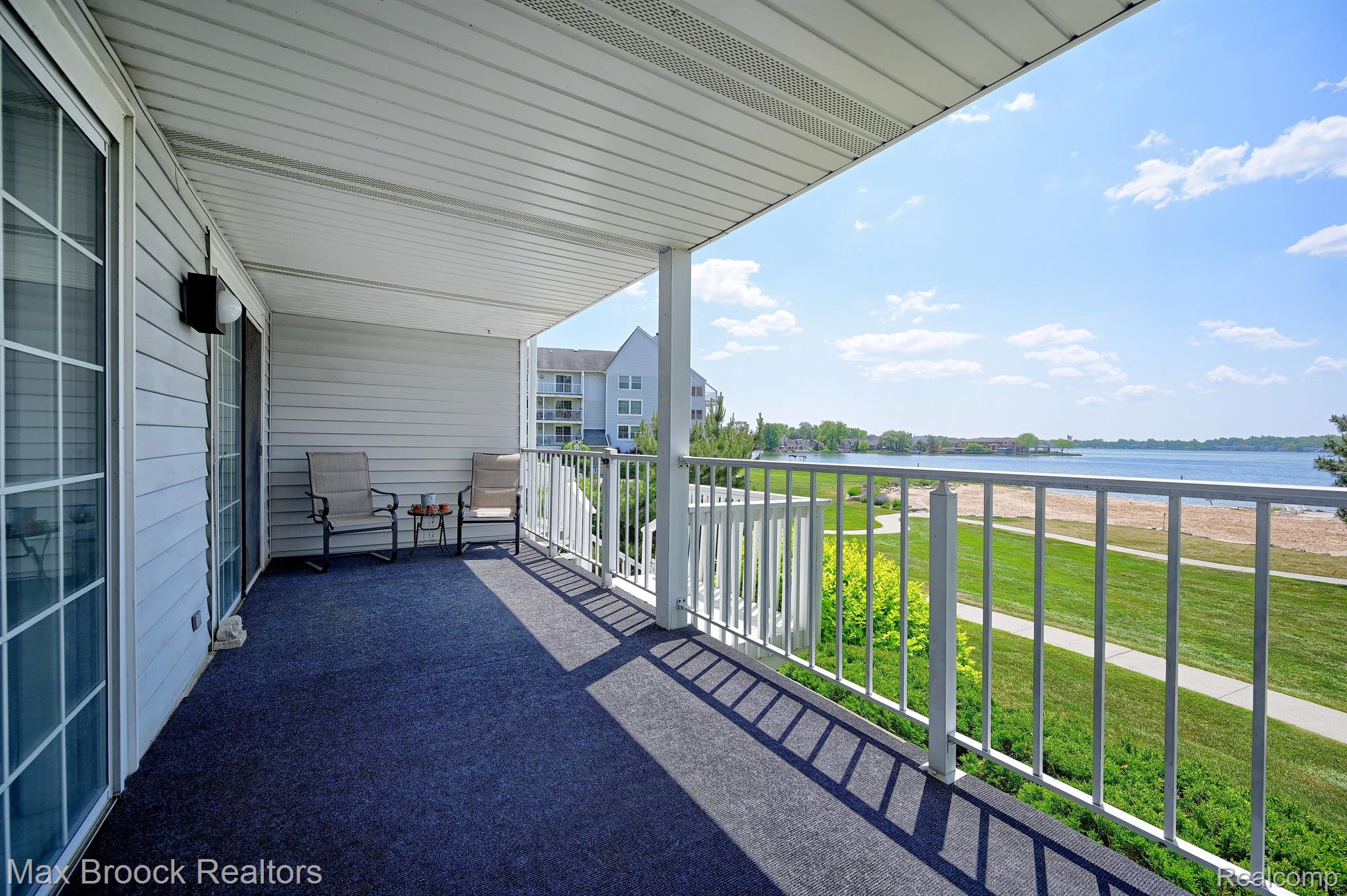 3559 PORT COVE Drive Unit: 11