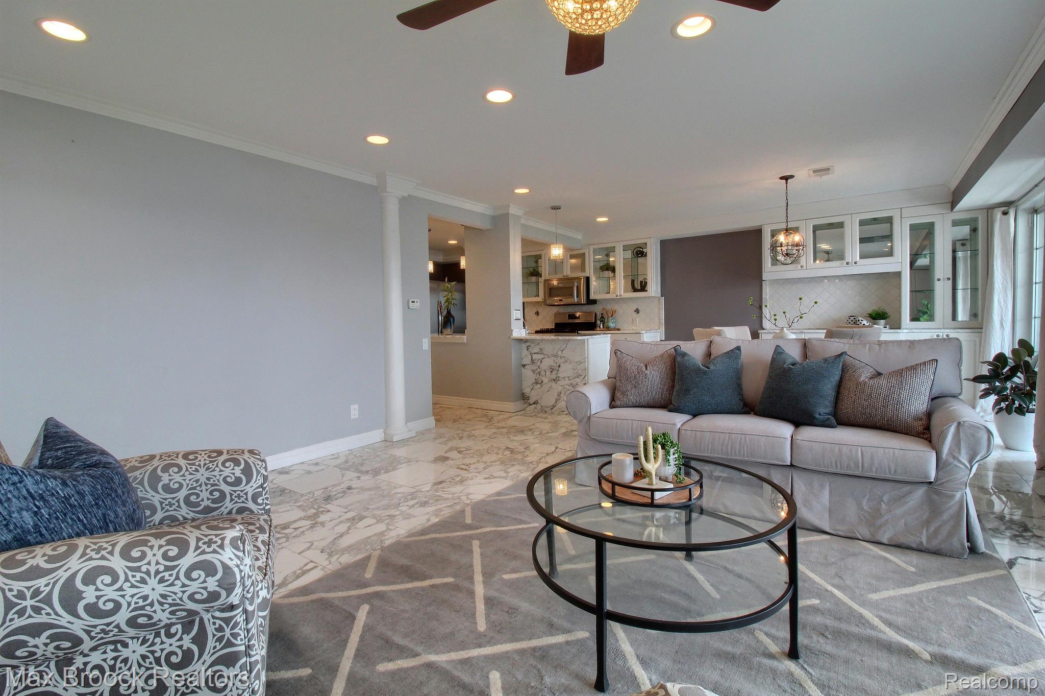 3559 PORT COVE Drive Unit: 11
