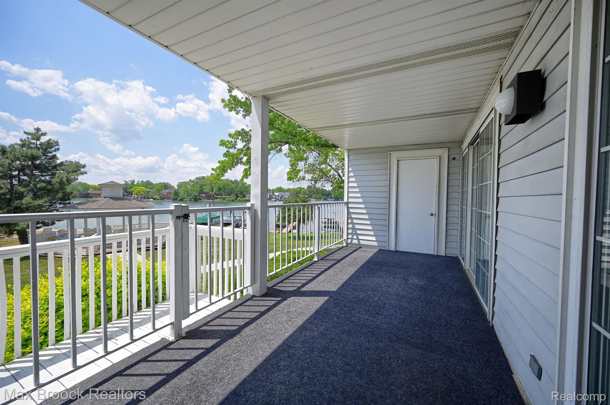 3559 PORT COVE Drive Unit: 11