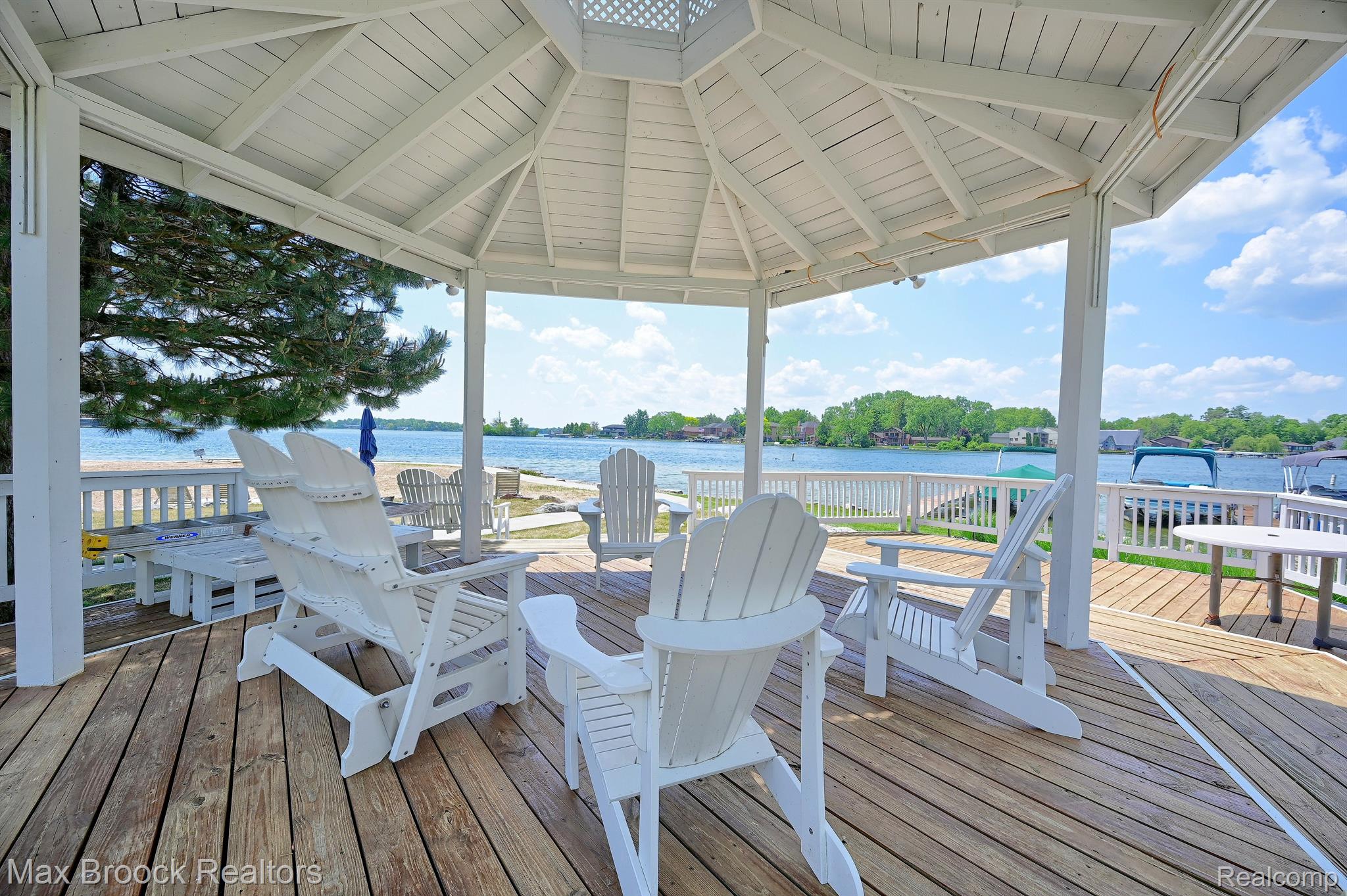 3559 PORT COVE Drive Unit: 11