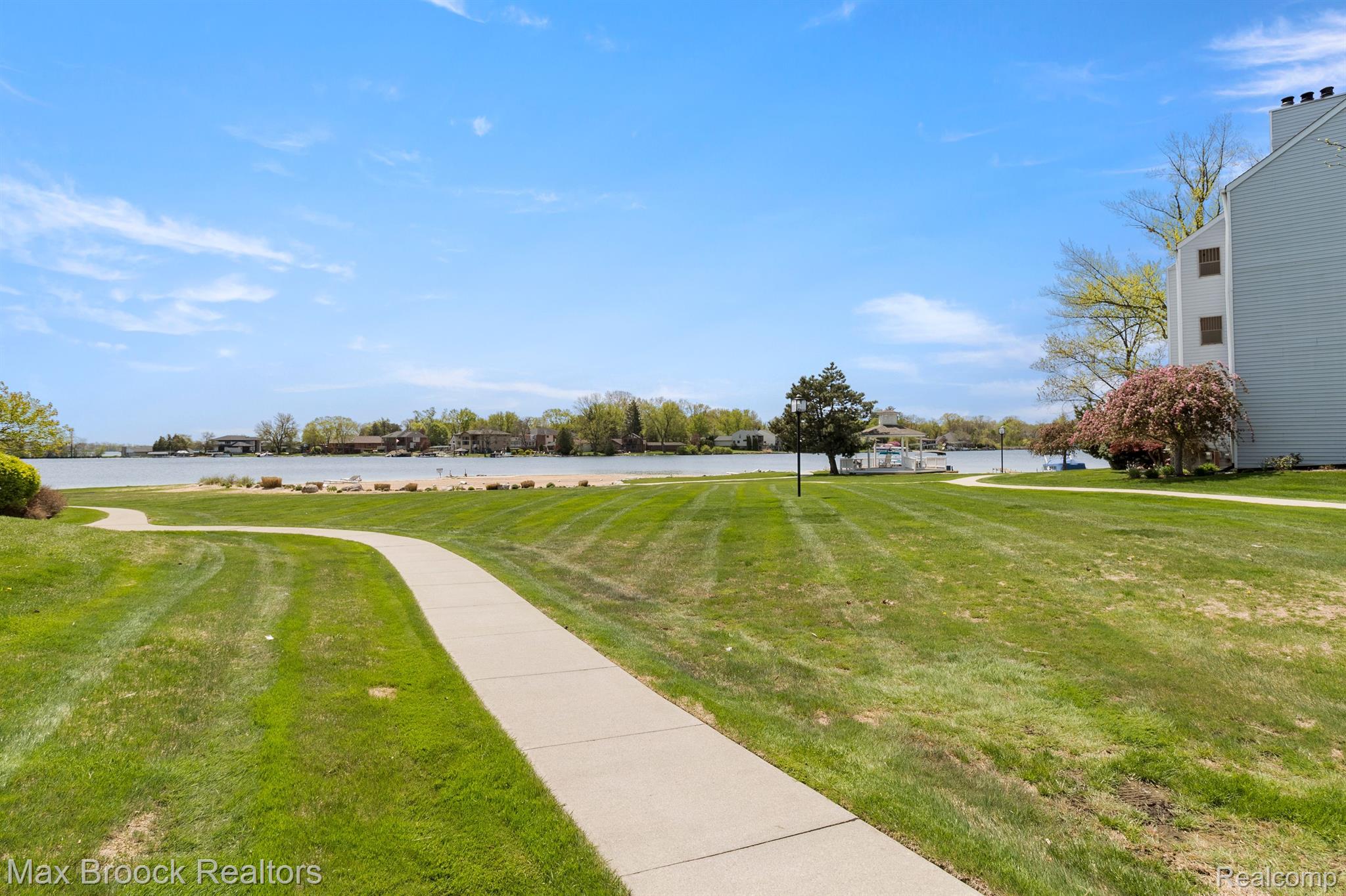 3565 PORT COVE DR  Unit: 72