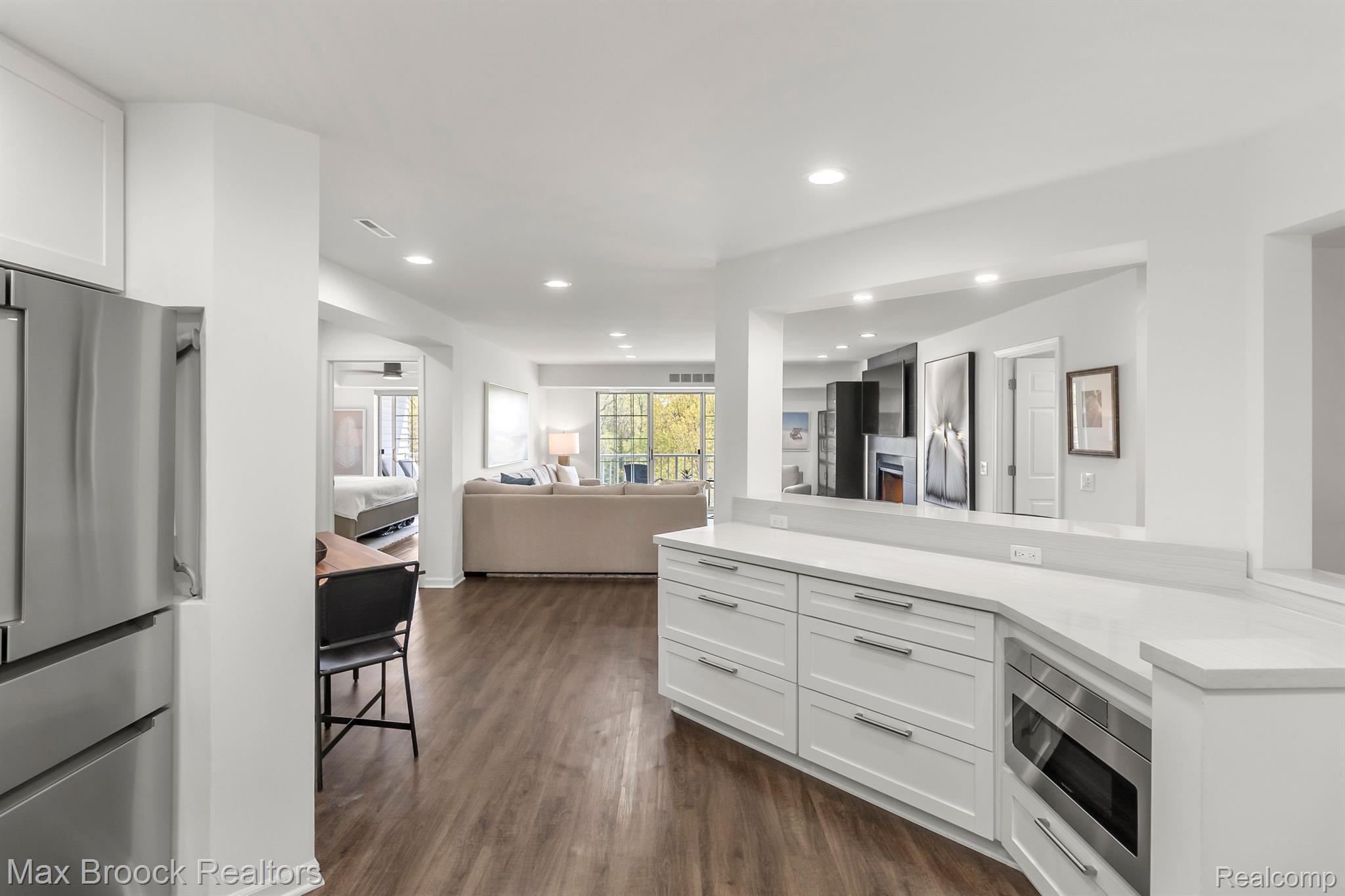 3565 PORT COVE DR  Unit: 72