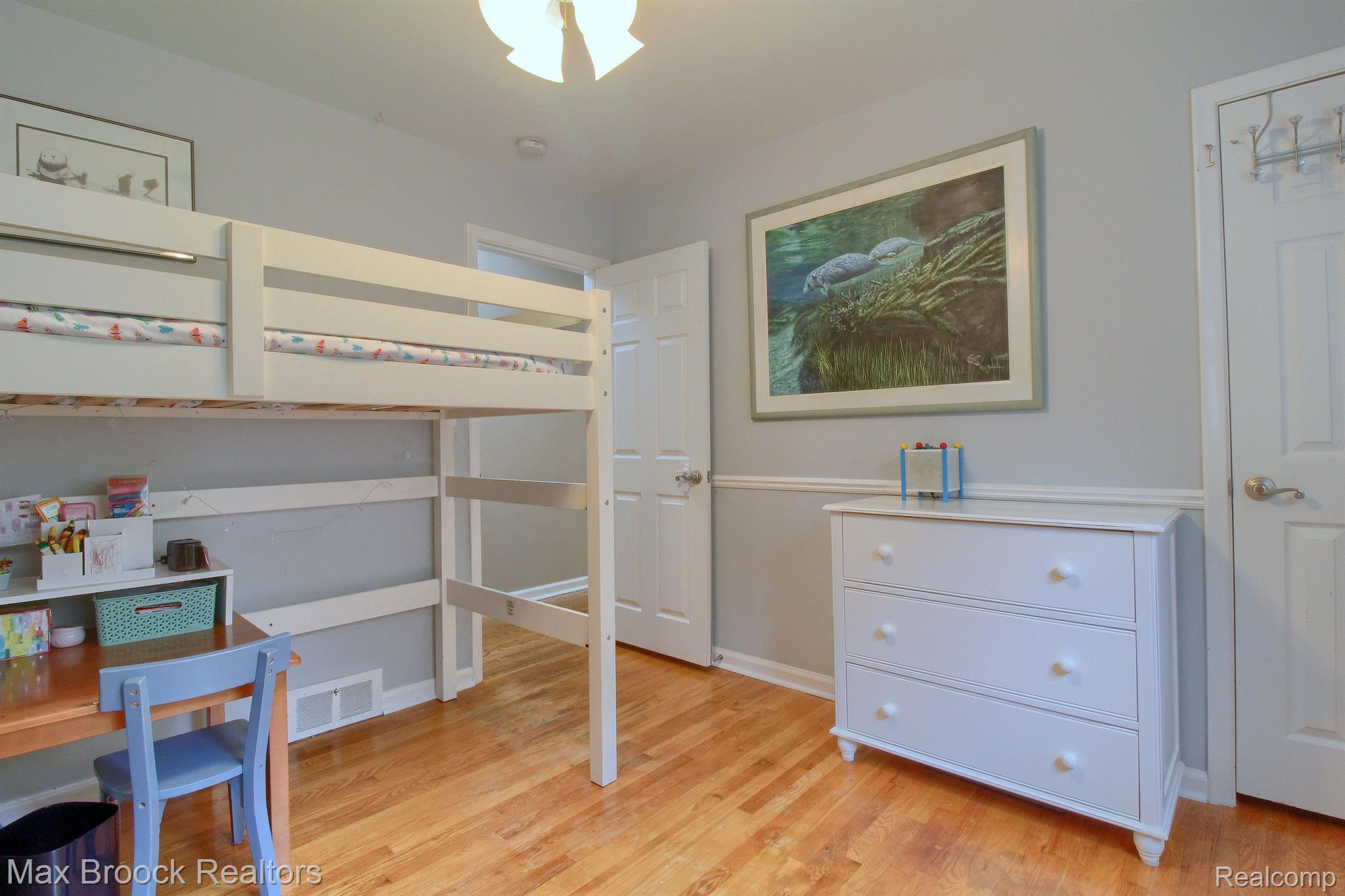 2313 PEMBROKE Road